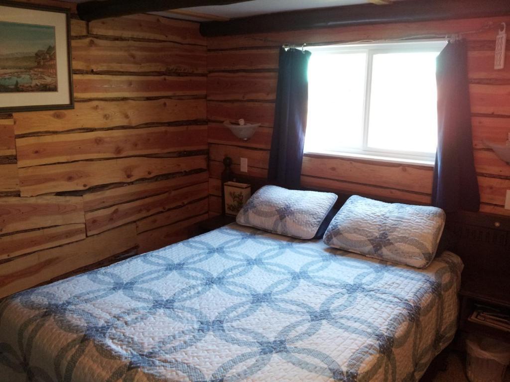 ホテルSteamboat Mountain Chalets Spillimacheen 部屋 写真