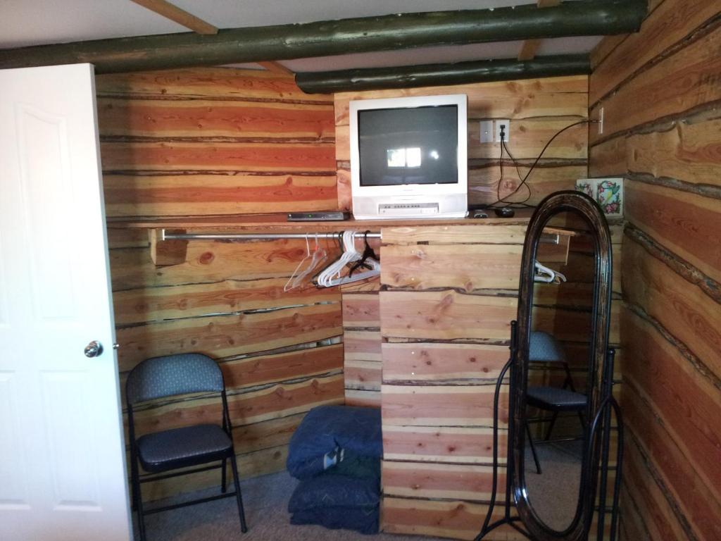 ホテルSteamboat Mountain Chalets Spillimacheen 部屋 写真