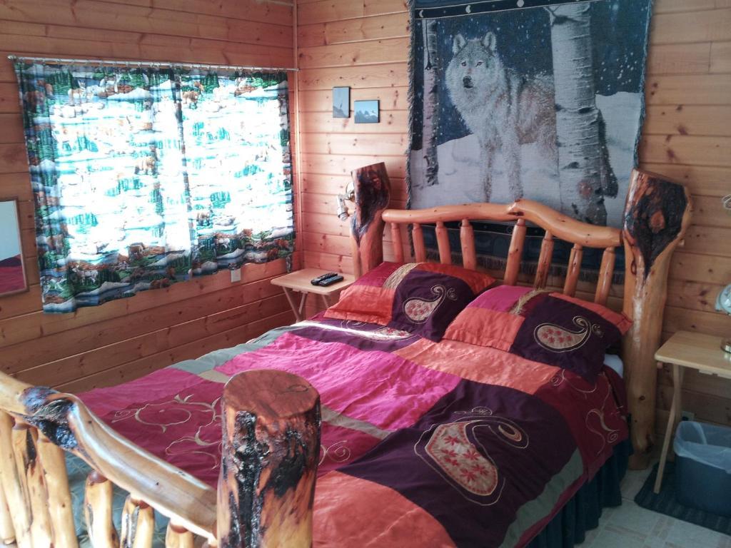 ホテルSteamboat Mountain Chalets Spillimacheen 部屋 写真